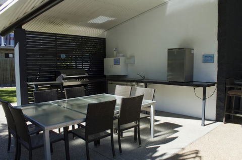 The Bay Apartments - Accommodation Cairns 0