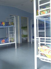 Reef Lodge Backpackers - Accommodation Cairns 3