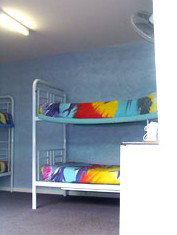 Reef Lodge Backpackers - Accommodation Cairns 4