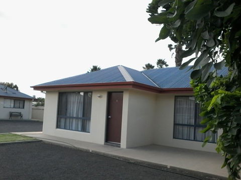 Coro Motel - Accommodation Cairns 5