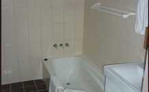 Blue Mountains Manor House - - Accommodation Cairns 3