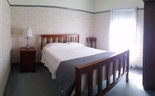 Wagga Wagga Country Cottages - - Accommodation Cairns 2