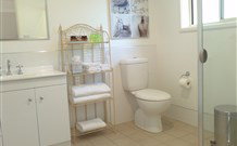 Elm Tree Cottage - Accommodation Cairns 3