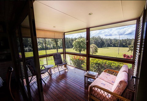Cosy Cow Farmstay Bed And Breakfast - Accommodation Cairns 2