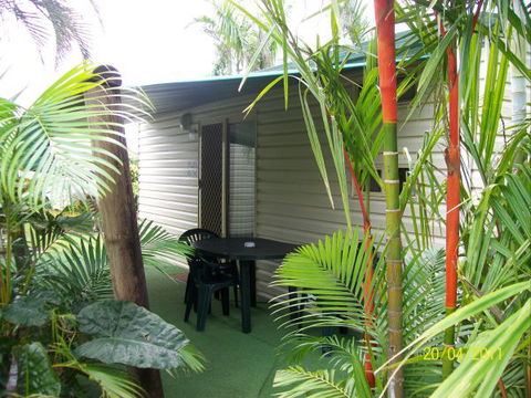 Flying Fish Point Tourist Park - Accommodation Cairns 1