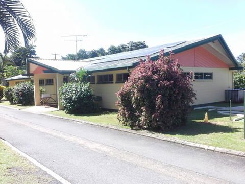 Flying Fish Point Tourist Park - Accommodation Cairns 4