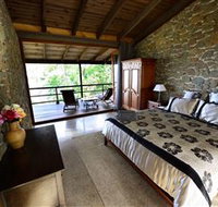The Stonehouse Retreat - Accommodation Cairns
