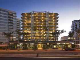 Sunshine Plaza QLD Accommodation Cairns