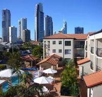 Chevron Palms Resort - Accommodation Cairns