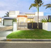 The Grand at Vogue Holiday Homes - Accommodation Cairns