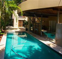 La Casa Sirena at Vogue Holiday Homes - Accommodation Cairns