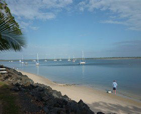 Burrum Heads Beachfront Tourist Park - Accommodation Cairns 2
