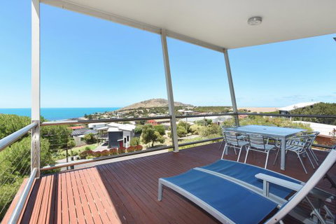 The Observatory - Accommodation Cairns 1