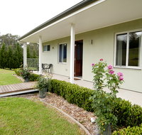 Highfields Country Cottages - Accommodation Cairns