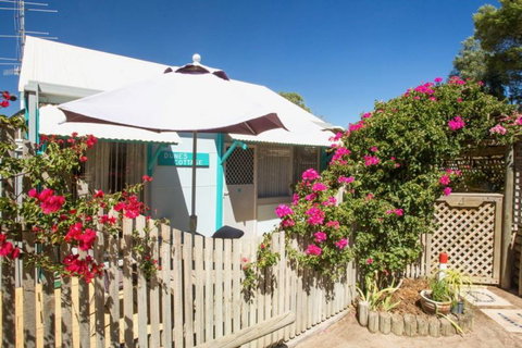 Dunes Cottage - Accommodation Cairns 5