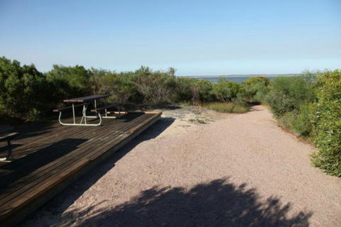 Wolfe Creek Crater Camp At Wolfe Creek Crater National Park - Accommodation Cairns 15