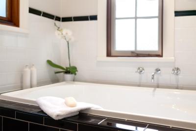 Oak Tree Lodge - Accommodation Cairns 3
