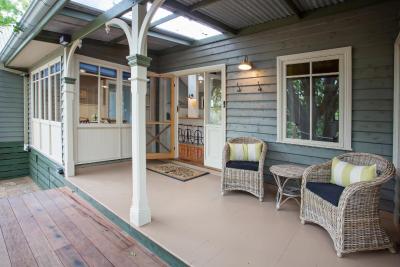 Oak Tree Lodge - Accommodation Cairns 14