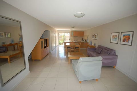 Mindon Serviced Apartments - Accommodation Cairns 4