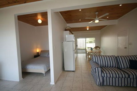 LJ Hooker Goolwa Holiday Rentals - 42 Underwood Avenue, Goolwa Beach - Accommodation Cairns 7