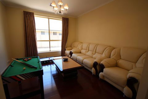 LJ Hooker Goolwa Holiday Rentals - 42 Underwood Avenue, Goolwa Beach - Accommodation Cairns 17