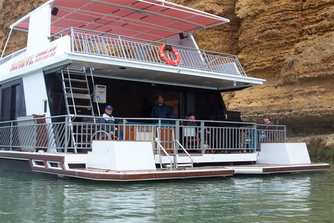 Takeme2 Houseboat - Accommodation Cairns 2
