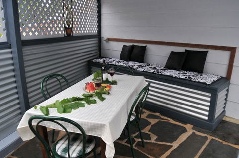 Ellenor Ivy Cottage - Accommodation Cairns 4