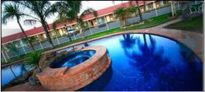 Best Western Pines Country Club Motor Inn - Accommodation Cairns 5
