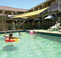 City Colonial Motor Inn - Accommodation Cairns