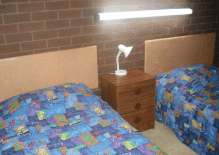 Rainbow Motor Lodge Pot Of Gold - Accommodation Cairns 3