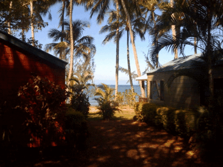 Ellis Beach Oceanfront Bungalows - Accommodation Cairns 5