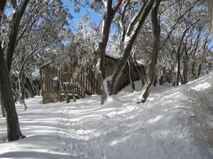 Akla Ski Lodge - Accommodation Cairns