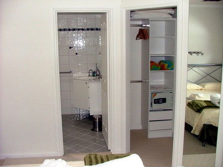 Tasman Beachside Apartments - Accommodation Cairns 1