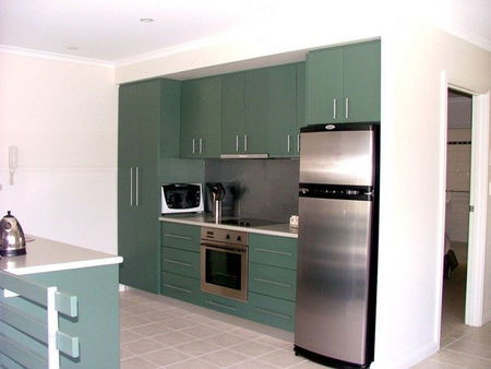 Tasman Beachside Apartments - Accommodation Cairns 2