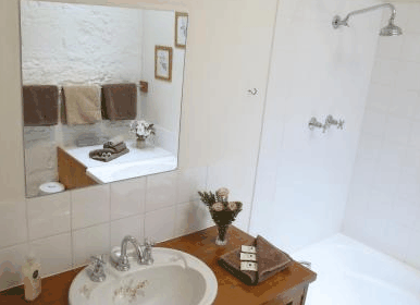 Daisy Bank Cottages - Accommodation Cairns 4