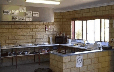 Gold Dust Backpackers YHA - Accommodation Cairns 2