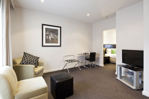 BEST WESTERN PLUS Ballarat Suites - Accommodation Cairns 7