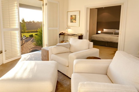 The Louise - Accommodation Cairns 4