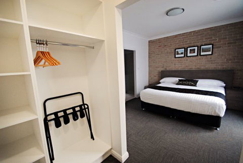 Banna Suites - Accommodation Cairns 2