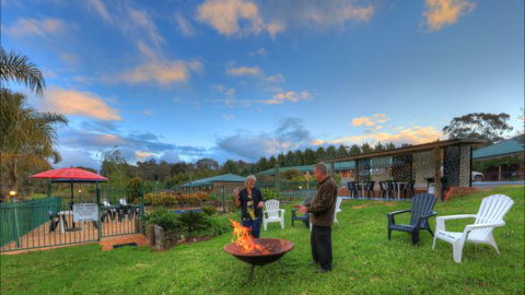 Top Of The Town Motor Inn Yackandandah - Accommodation Cairns 5