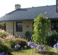 Dalton On The Lake - Accommodation Cairns