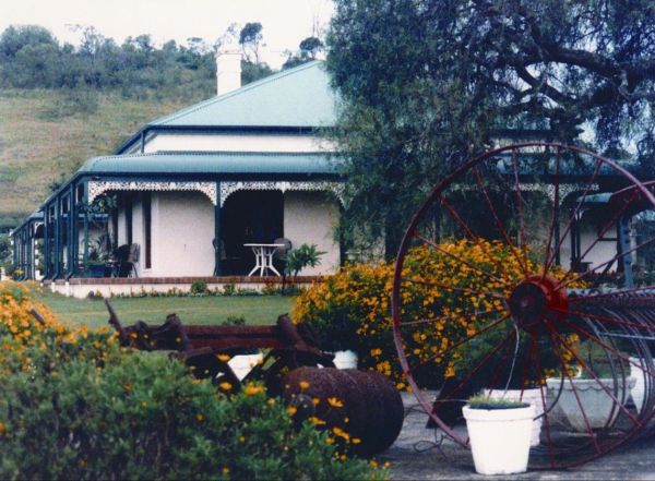 Razorback NSW Accommodation Cairns
