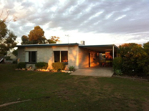 Umall - Accommodation Cairns 0