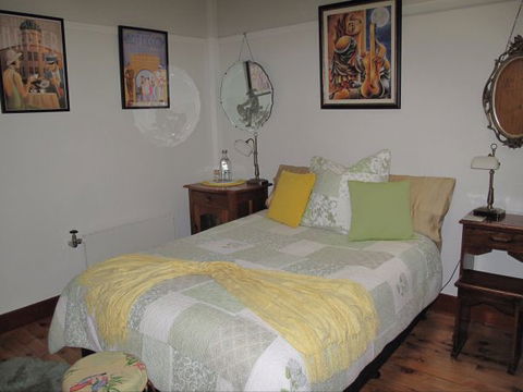 B&B Wodonga - Art Deco Accommodation - Accommodation Cairns 3