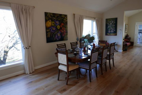 Fernhill Chestnut Farm - Accommodation Cairns 8