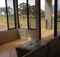 Neagles Retreat Villas - Accommodation Cairns