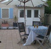 The Studio- 82 Victoria Parade - Accommodation Cairns