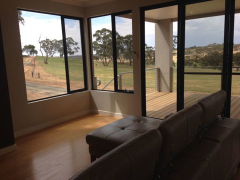 Neagles Retreat Villas - Accommodation Cairns 1