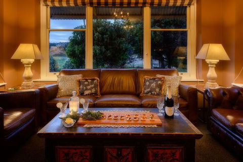 Rathmore - Accommodation Cairns 3