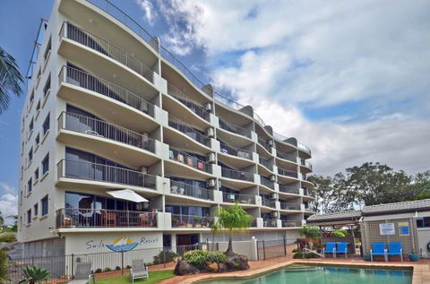 Sails Resort On Golden Beach - Accommodation Cairns 2